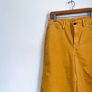NWT GAP Yellow Wide Leg Cropped Pants